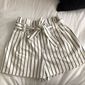 NWT Zara trf white striped shorts